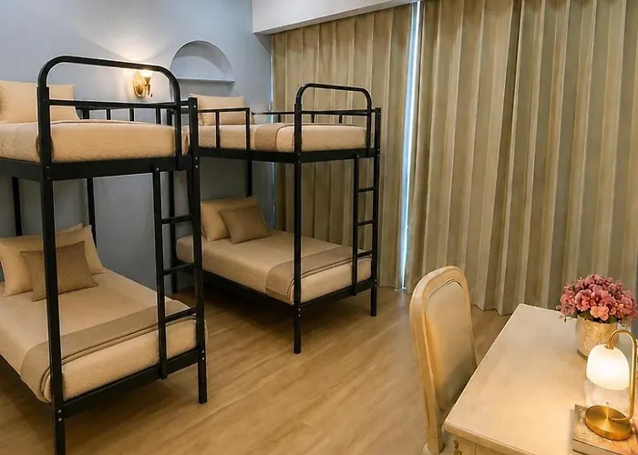Sherylux8 Shared Loyola Heights
